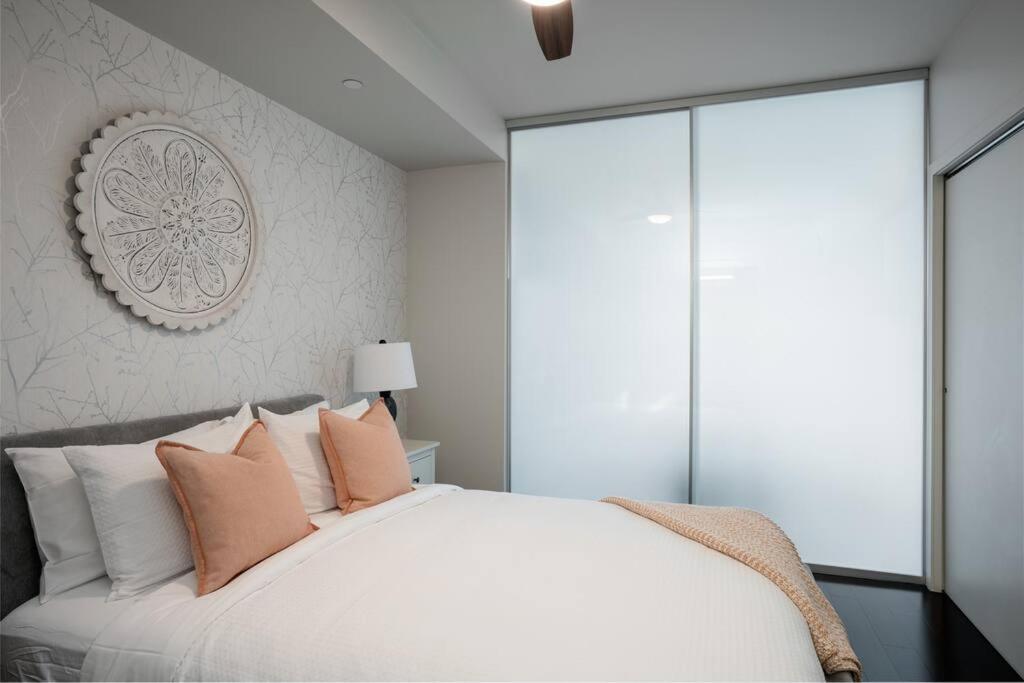 Chic, Modern And Newly Refurbished One Bdr Near China Town With Parking Apartment Victoria Exterior photo